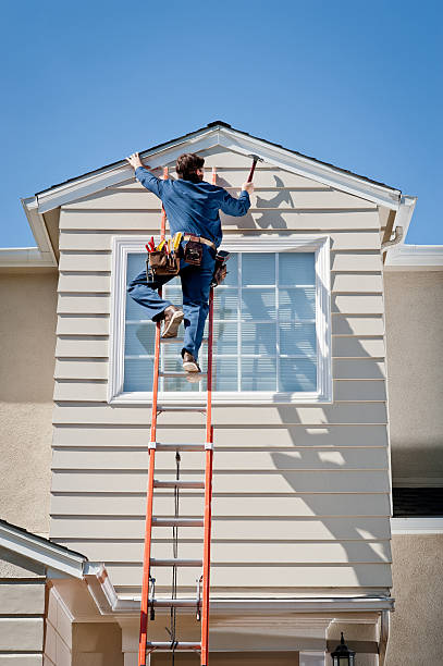 Affordable siding repair and maintenance services in Etowah, NC